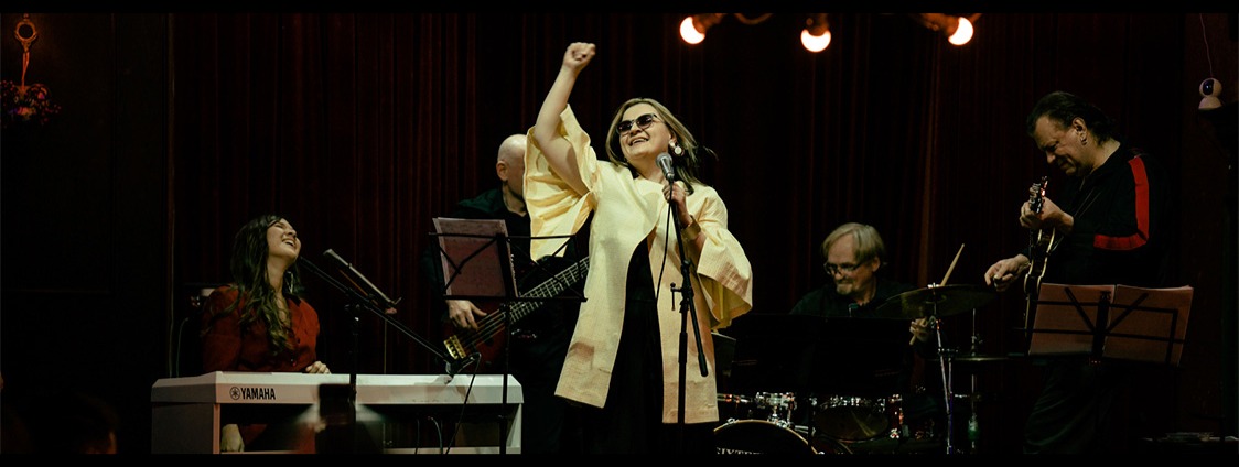 АЛИНА ФИЛИППОВА И БЭНД ПРОТАСОВА