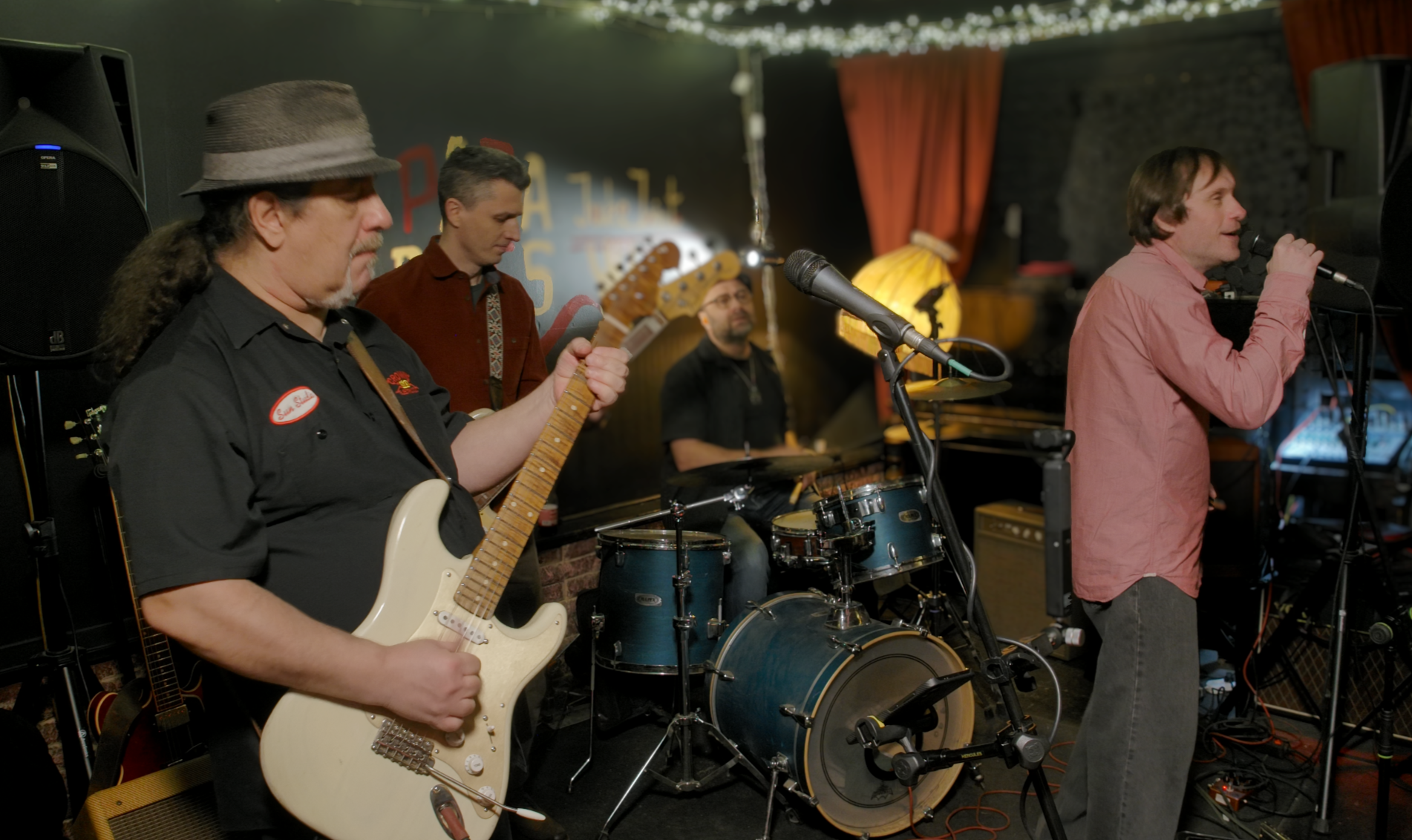 Afterhours: блюз вечных исследователей