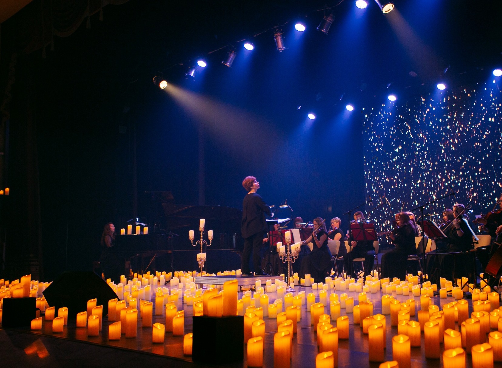 Симфония кино в пространстве света