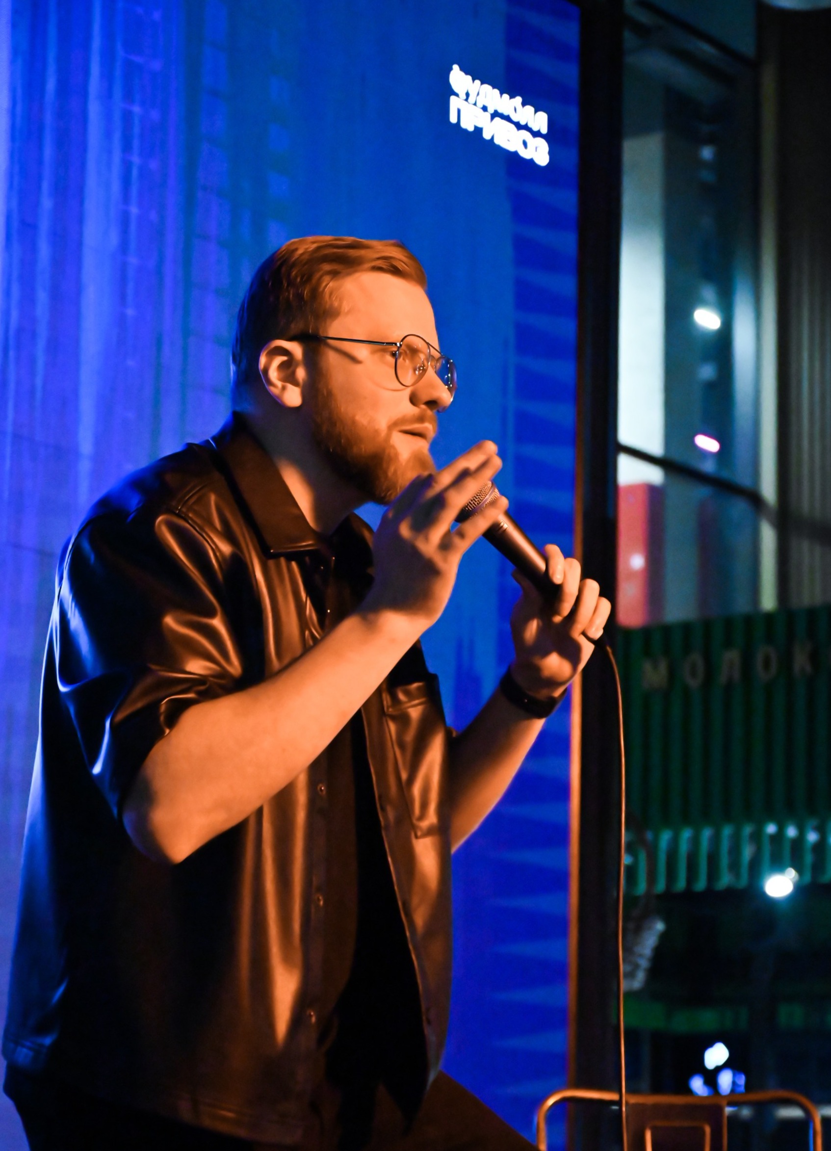 Стендап в ПРИВОЗЕ от топовых комиков с ТНТ