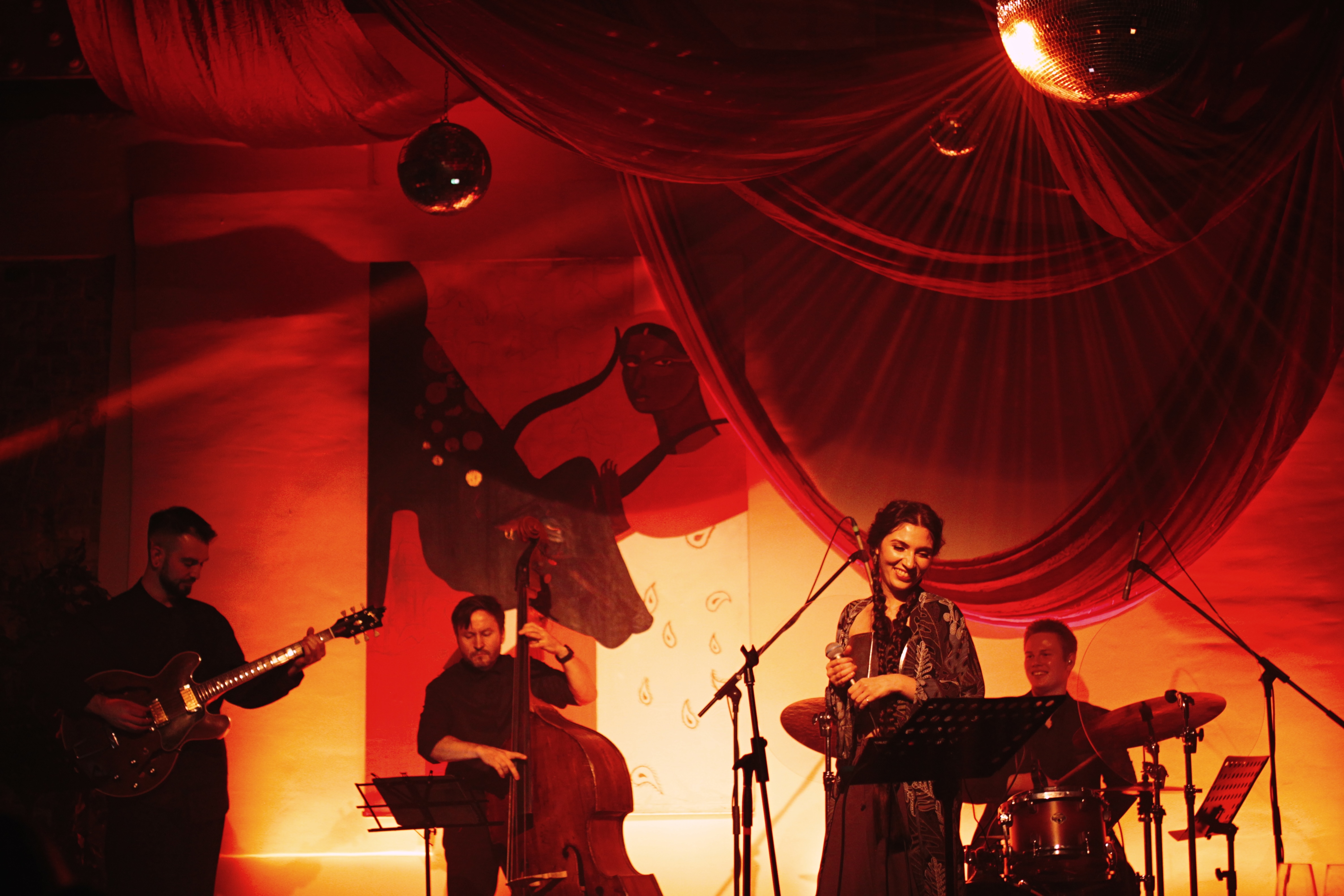 JAZZ & FRENCH SONGS
